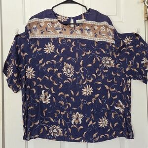 Lee David Vintage Women’s Blue Floral Short Sleeve Blouse